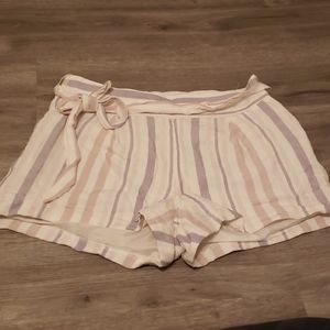 Express midi shorts
